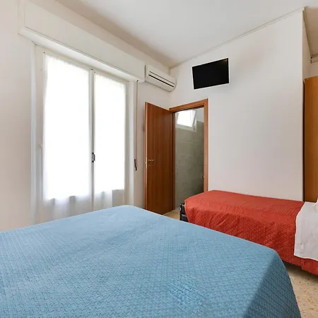 Numi ホテル リミニ