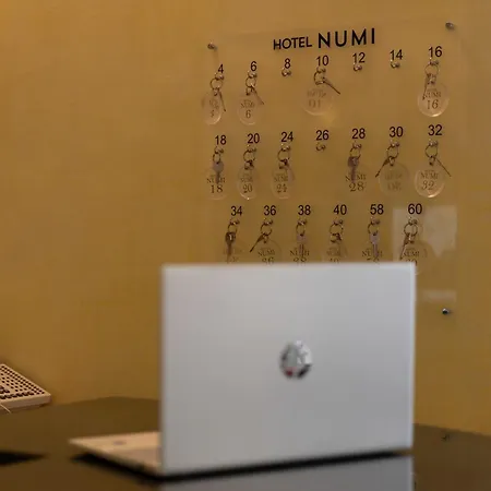 Hotel Numi