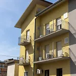 Hotel Numi