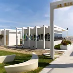 Hotel Numi